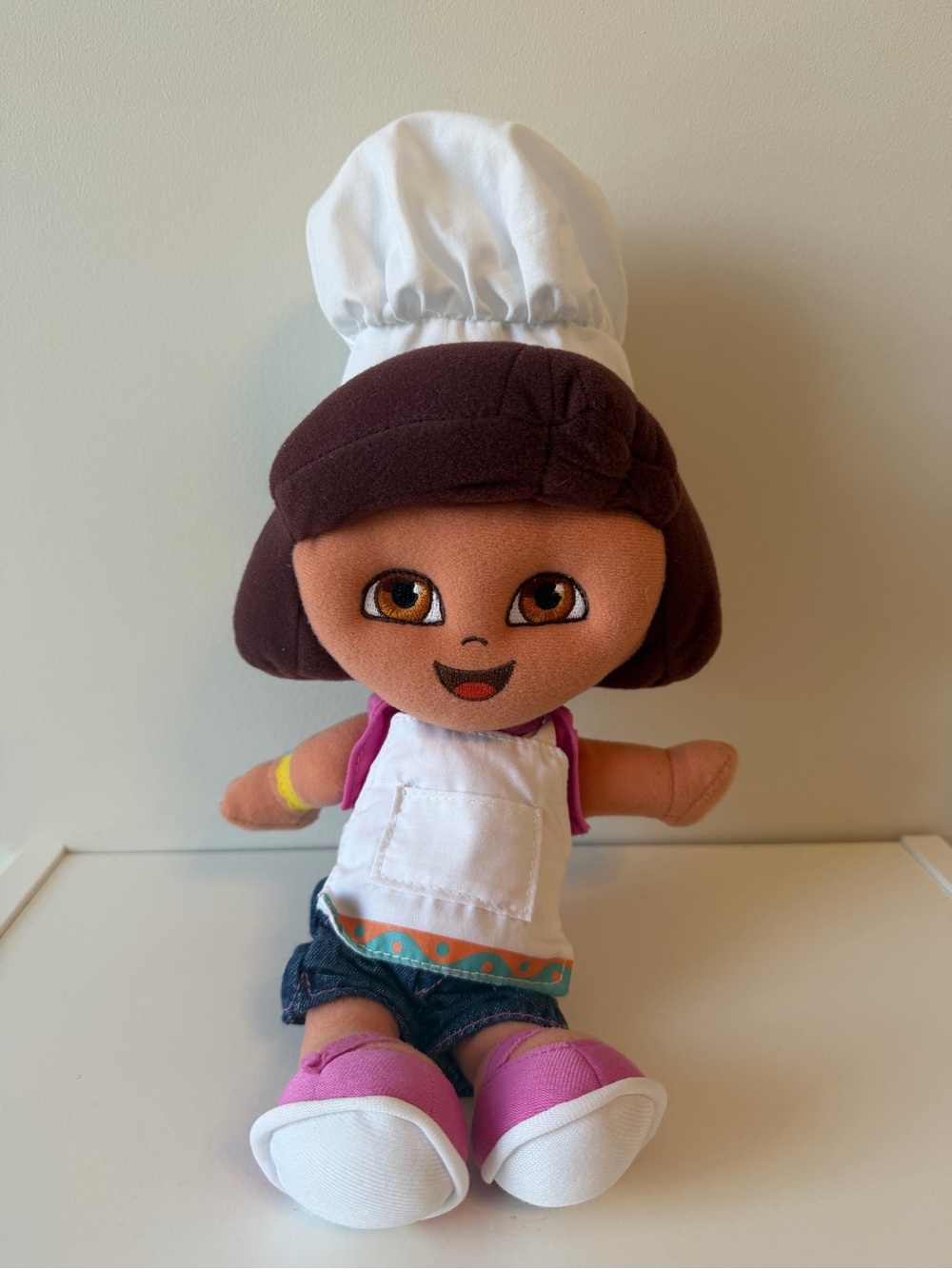 Vintage Y2K Fisher-Price Baker Dora the Explorer Doll with White Chef Hat